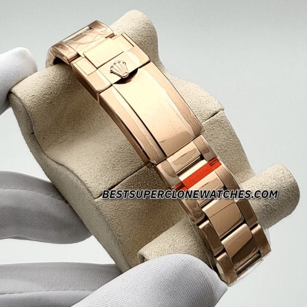 Close-up of Rolex Daytona super clone showing sundust dial and cyclops date magnifier