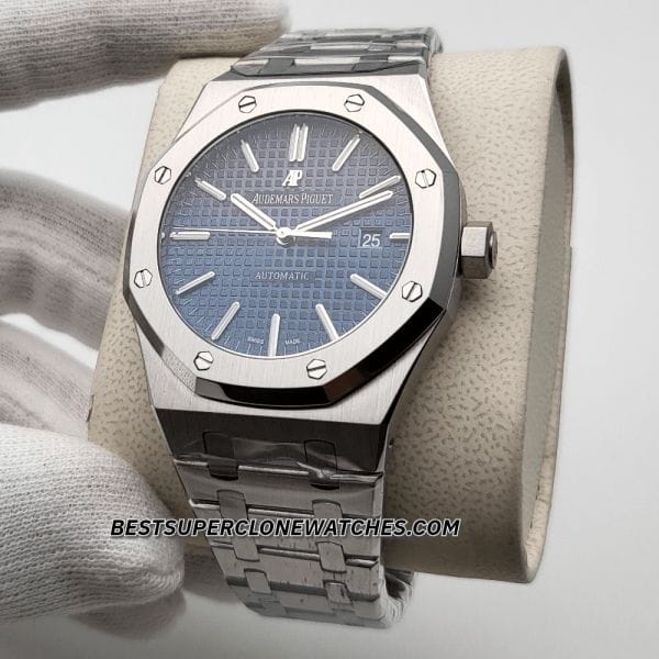 Swiss super clone of Audemars Piguet Royal Oak with integrated stainless steel bracelet
