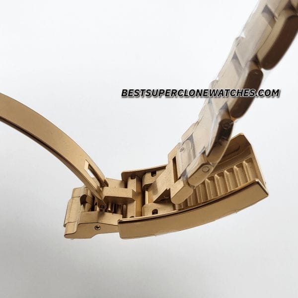 High-quality replica of Rolex Submariner Date 126618LN with 18ct yellow gold finish