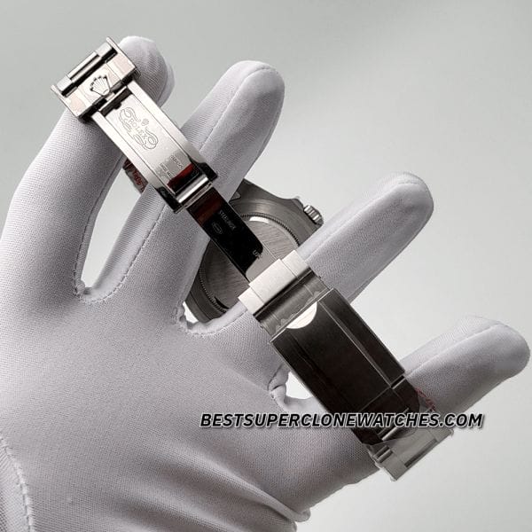 Super clone Rolex Explorer II 226570 with black dial and 24-hour bezel for dual time zone
