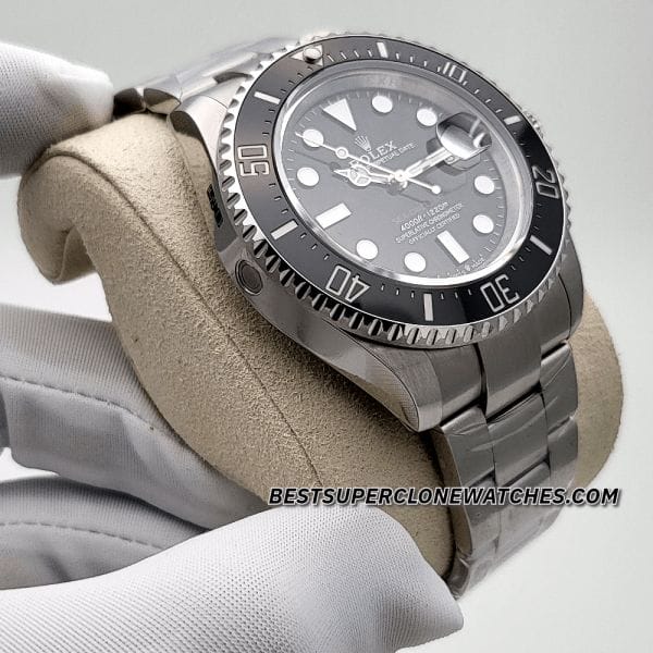High-quality replica Rolex Sea-Dweller featuring black dial with “Sea-Dweller” text and steel case