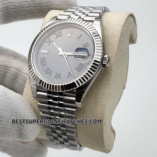 Fake Rolex Datejust 3235 super clone, with a white gold bezel and slate dial—an excellent replica watch.