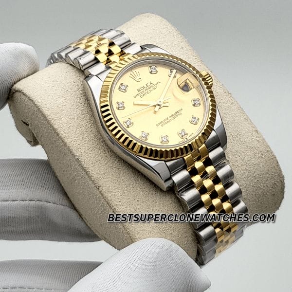 Replica Rolex Datejust 278271 with 31mm Oystersteel and Everose Gold case, diamond-encrusted silver dial, and Swiss 2236 movement imitation