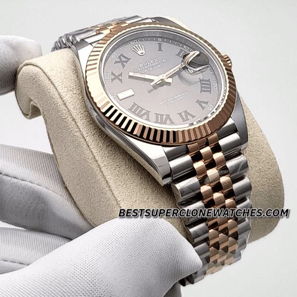 Detailed view of the fake Rolex Datejust Ref-126331 with slate dial, Oystersteel, and Everose gold design—a top-tier super clone.