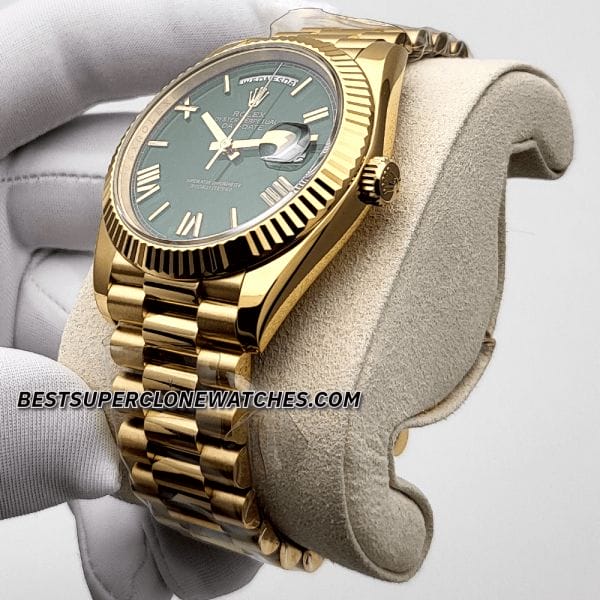 Rolex Day-Date 228238 Swiss super clone with 18kt yellow gold case and green dial