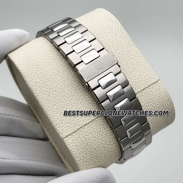 Swiss super clone of white gold Nautilus watch with integrated bracelet and date display