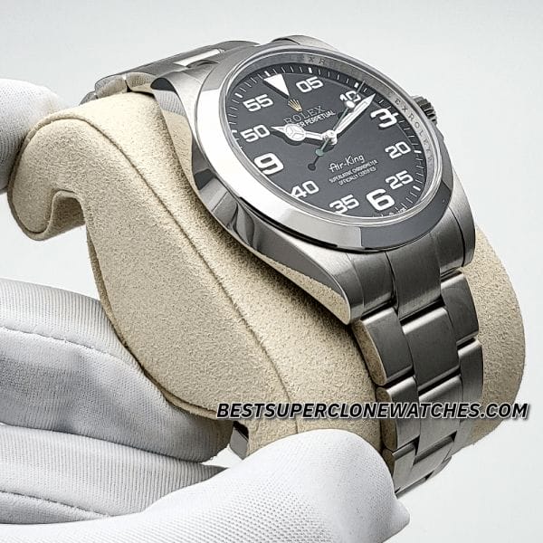 Replica Rolex Air-King with black dial and Oystersteel bracelet