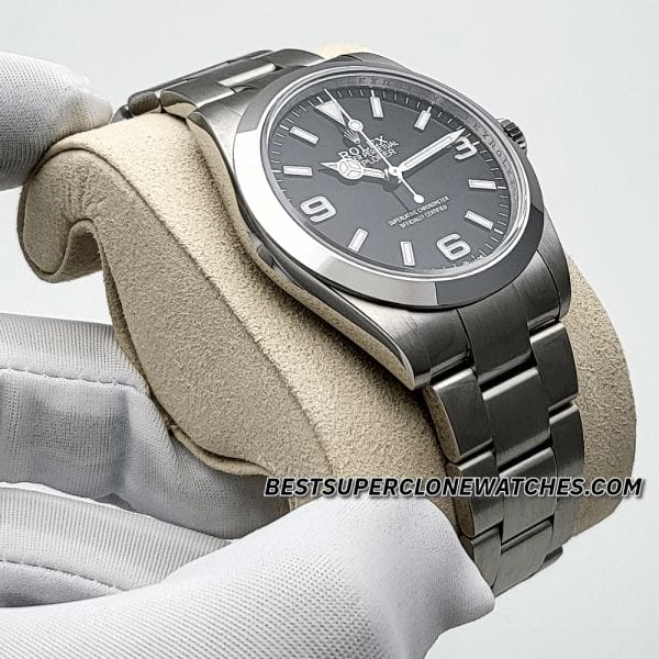 Fake Rolex Explorer watch with Oystersteel bracelet and 3230 automatic movement imitation