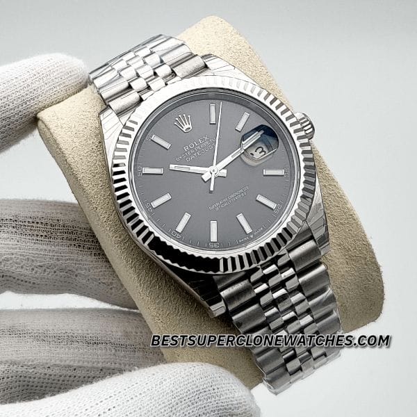 Replica Rolex Datejust 126334 with bright black dial, Oystersteel and white gold case, and Swiss 3235 movement