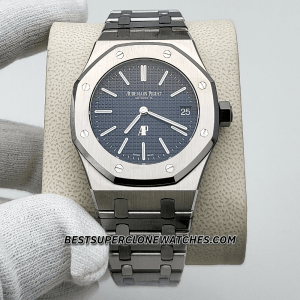 Side angle showing the ultra-thin case profile of the super clone Royal Oak 16202